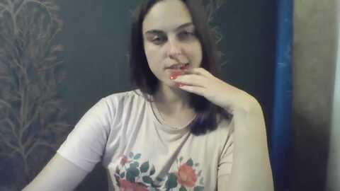 bird_blue @ myfreecams on 20240523