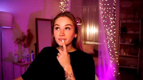 Media: checkmypeach Myfreecams Invalid Date