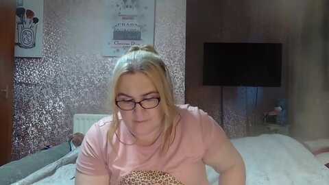 Media: yummymummy39 Myfreecams Invalid Date