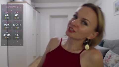 myplayfullady @ myfreecams on 20240525