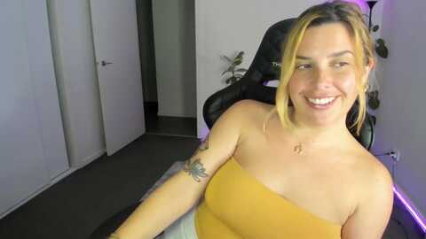 honeytits_ @ myfreecams on 20240527