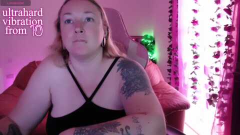 kissica @ myfreecams on 20240527