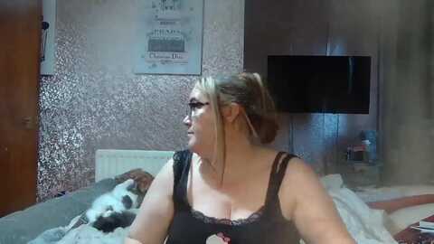 Media: yummymummy39 Myfreecams Invalid Date