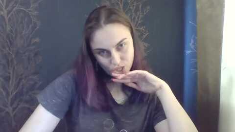 bird_blue @ myfreecams on 20240528