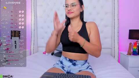 liz_ponds @ myfreecams on 20240529