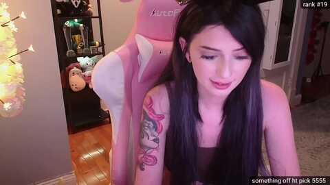 arielgator @ myfreecams on 20240601