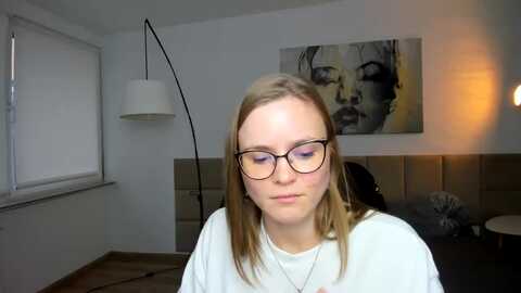meelissaa @ myfreecams on 20240601