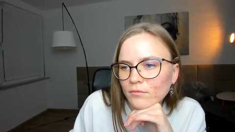 meelissaa @ myfreecams on 20240601