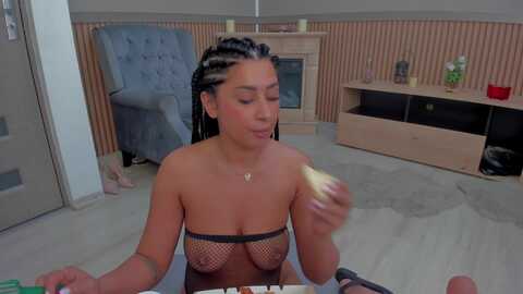 Media: nickyluxe Myfreecams Invalid Date