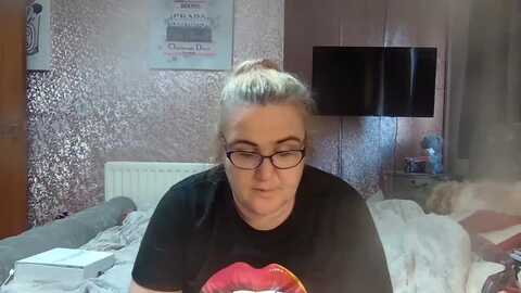 Media: yummymummy39 Myfreecams Invalid Date