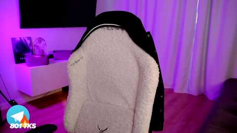 smthwrong @ myfreecams on 20240602