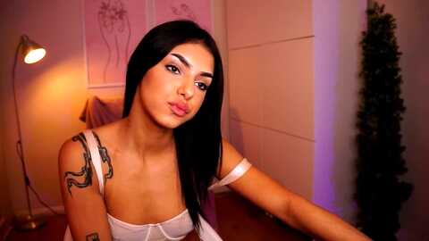 playfuljust18 @ myfreecams on 20240603