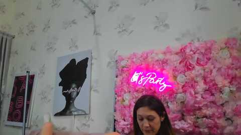 evabannyy @ myfreecams on 20240604
