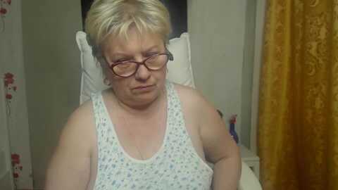 sexylynette4u @ myfreecams on 20240604