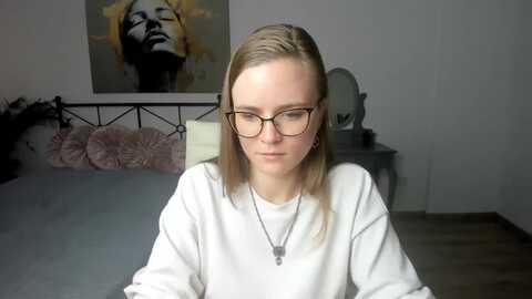 meelissaa @ myfreecams on 20240605