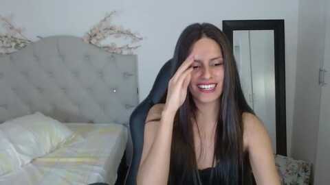 kristen2308 @ myfreecams on 20240606