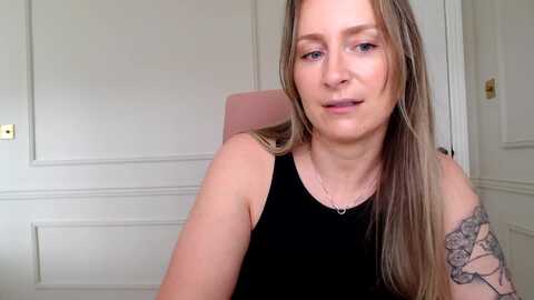 boob_jiggler @ myfreecams on 20240607