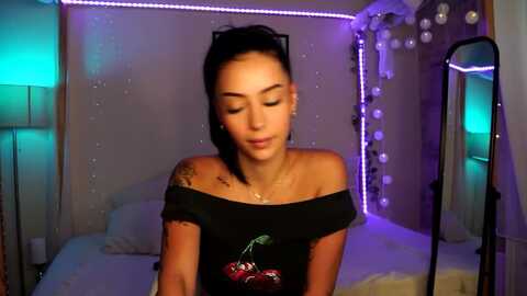 Media: naomii18 Myfreecams Invalid Date