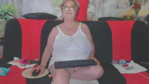 queenpammy @ myfreecams on 20240608