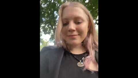 Media: highway_pixie Stripchat 2023-08-27 13:04:00