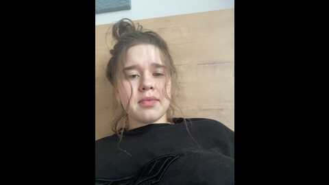 Media: hornygirlh Stripchat 2023-08-27 13:33:00