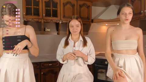 Media: laurenmcdonald Stripchat 2023-08-27 11:57:00