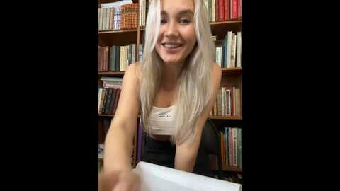 mariatull @ stripchat on 20230827