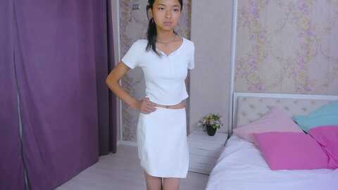 Media: shy_kira Stripchat 2023-08-27 16:50:00