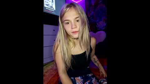 cutiepietease02 @ stripchat on 20230828