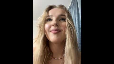 Media: julia_wilsons Stripchat 2023-08-28 18:48:00