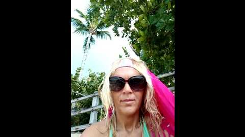 luna_natural @ stripchat on 20230828