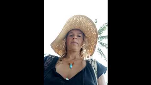 luna_natural @ stripchat on 20230828