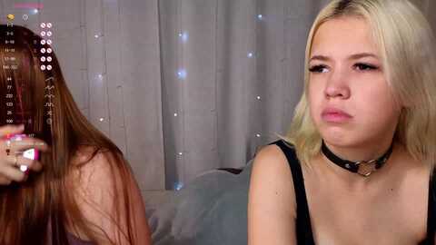 mollyjonees @ stripchat on 20230828