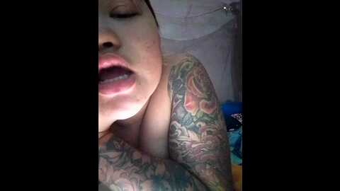 mupmup_show33 @ stripchat on 20230828