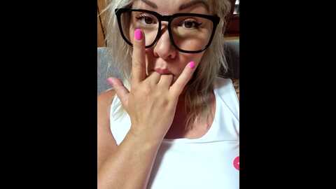 Media: nasty_sweden Stripchat 2023-08-28 10:16:00