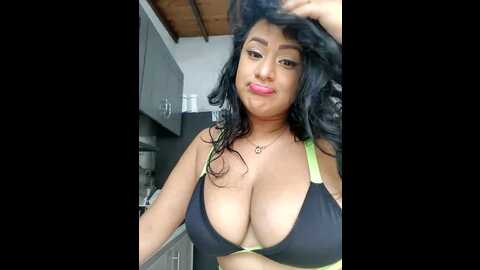 Media: ashley69_brown Stripchat 2023-08-29 13:13:00