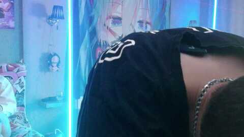 Media: aurora_radiance Stripchat 2023-08-29 00:21:00
