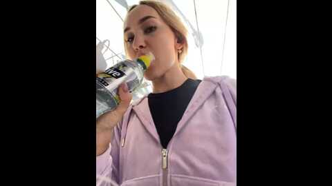 best_blondie @ stripchat on 20230829