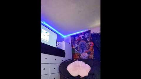 cutiepietease02 @ stripchat on 20230829