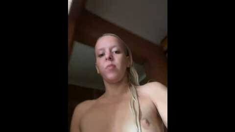 likacat @ stripchat on 20230829