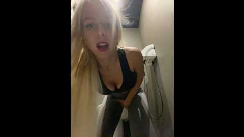 likacat @ stripchat on 20230829