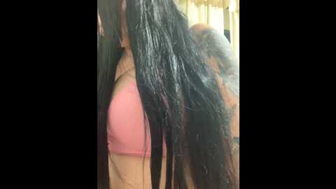 Media: scarlett_sexx69 Stripchat 2023-08-29 12:26:00