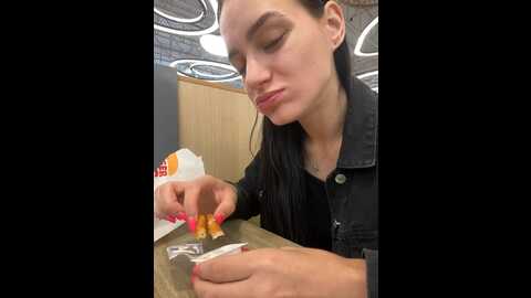 Media: alexa_flexa Stripchat 2023-08-30 09:11:00