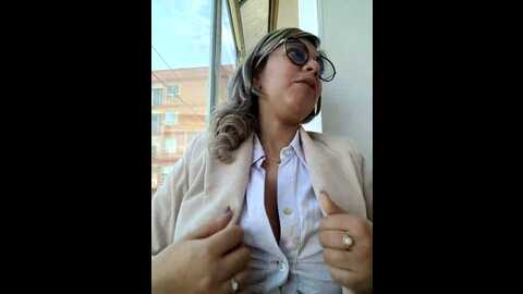 Media: emily_naughty_assistant_ Stripchat 2023-08-30 20:37:00