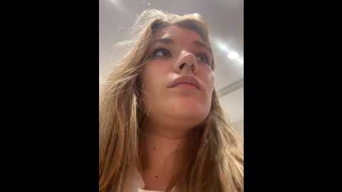 Media: holy_tereza Stripchat 2023-08-30 10:15:00