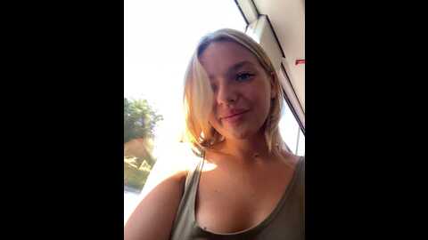 Media: legally_blonde Stripchat 2023-08-30 11:40:00