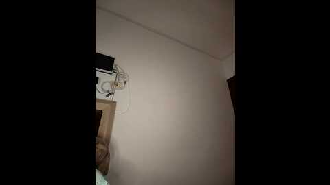 shara_dreams @ stripchat on 20230830