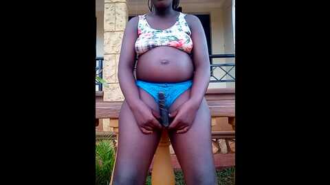 Media: swirly_blac Stripchat 2023-08-30 15:35:00