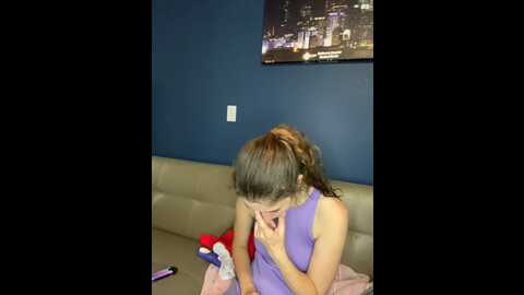 x_peachy_squirter_x @ stripchat on 20230830