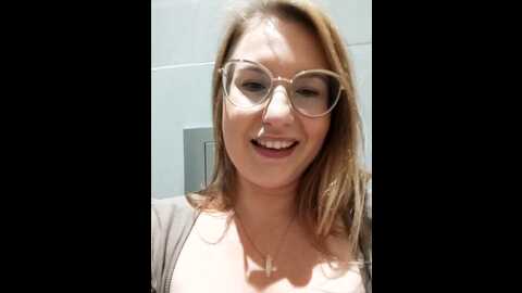 nikkisky @ stripchat on 20230831